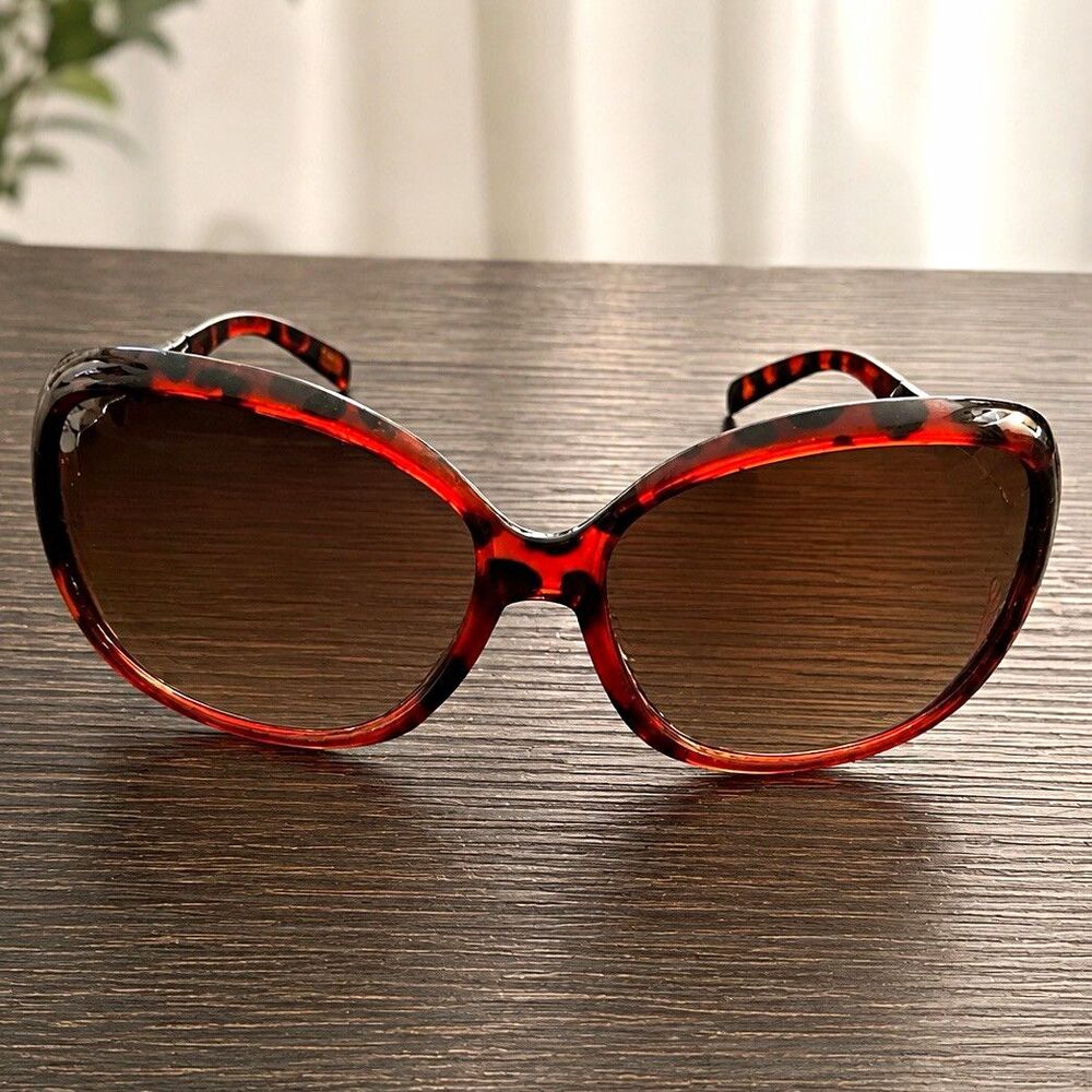 Women's Oversized Tortoise Shell Sunglasses Brown Plastic Frame Brown Tinted